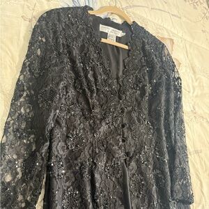 Elegant Black Lace Dress with Sequins